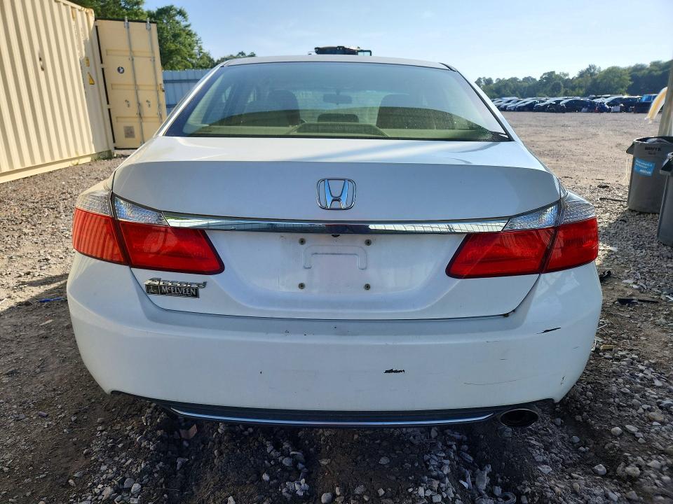 Photo 6 from auction – 2013 HONDA ACCORD with VIN JHMCR2F31DC000477