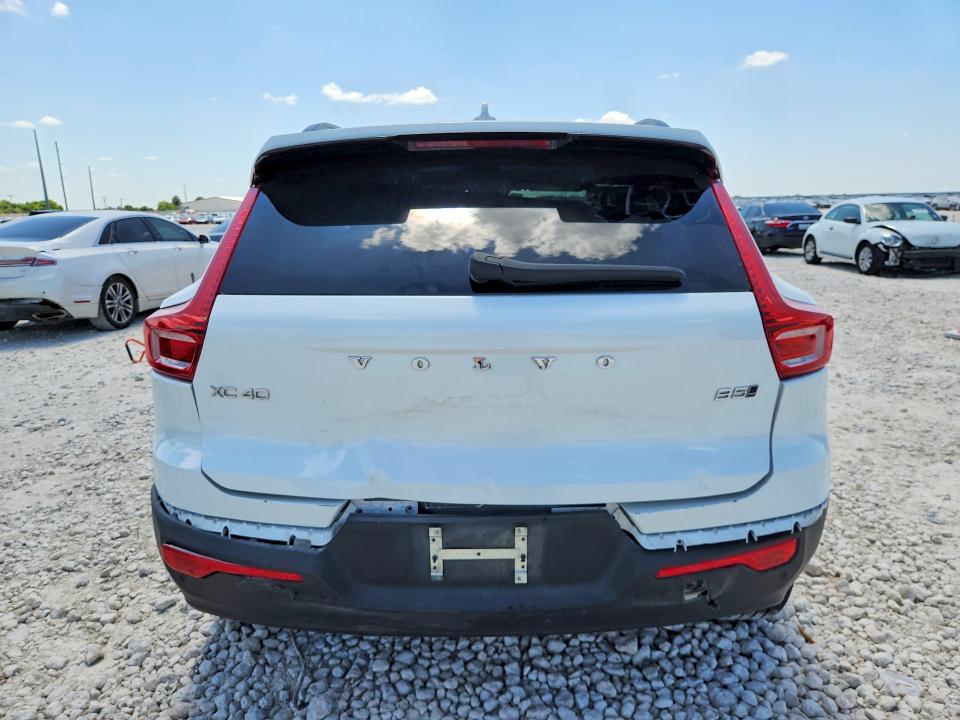 Photo 6 from auction – 2023 VOLVO XC40 with VIN YV4L12UW5P2952508