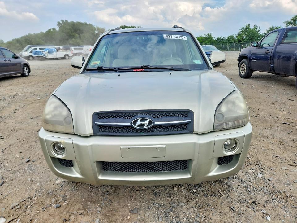 Photo 5 from auction – 2007 HYUNDAI TUCSON with VIN KM8JN12D37U493361