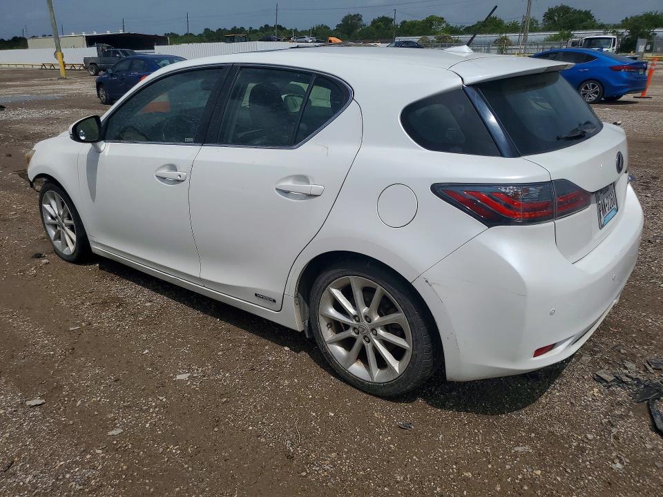 Photo 2 from auction – 2013 LEXUS CT with VIN JTHKD5BH3D2139285