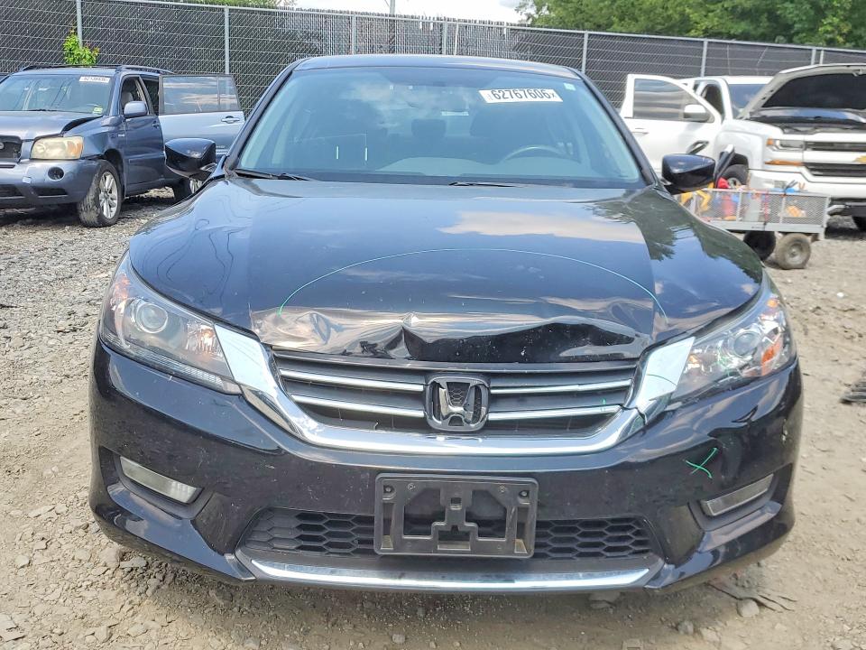 Photo 5 from auction – 2014 HONDA ACCORD with VIN 1HGCR2F55EA160301