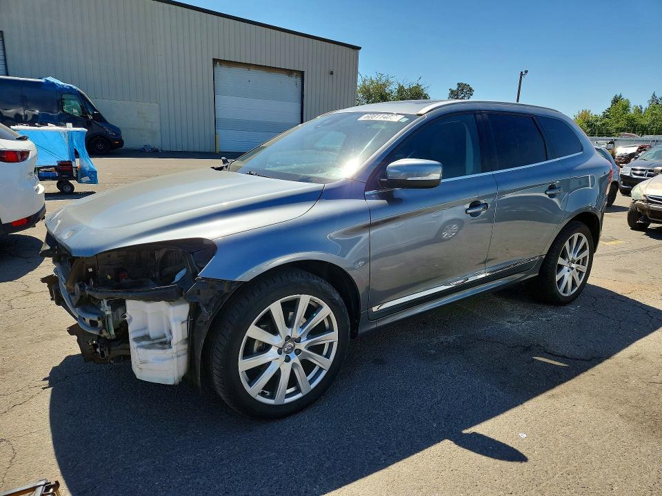 VOLVO XC60 2017 with VIN YV449MRU8H2039744 - Photo from auction