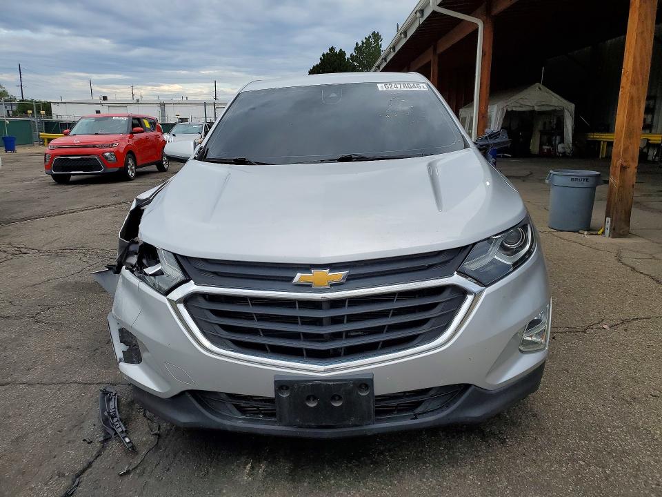 Photo 5 from auction – 2020 CHEVROLET EQUINOX with VIN 2GNAXUEV7L6164750