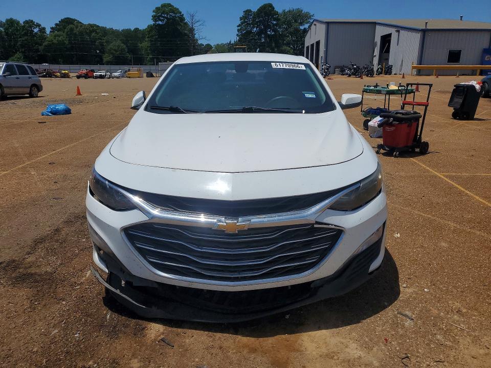 Photo 5 from auction – 2020 CHEVROLET MALIBU with VIN 1G1ZD5ST0LF096478