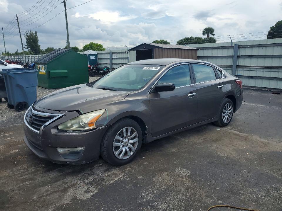 NISSAN ALTIMA 2013 with VIN 1N4AL3AP1DC262791 - Photo from auction