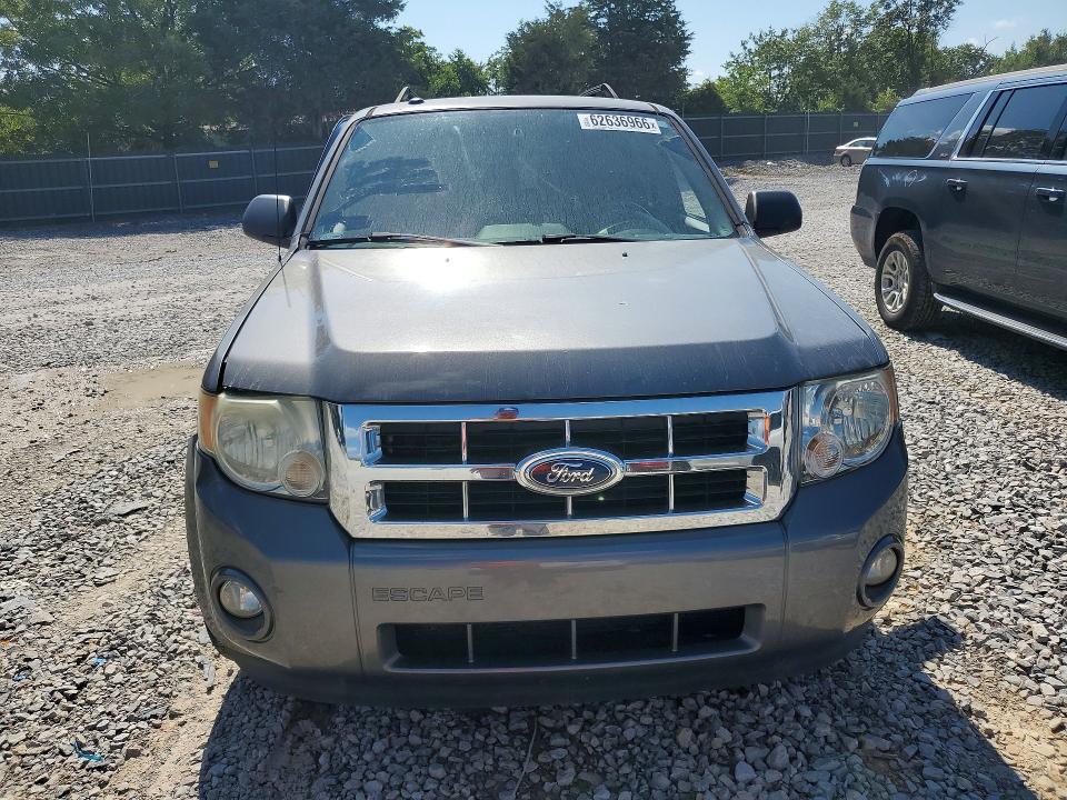 Photo 5 from auction – 2011 FORD ESCAPE with VIN 1FMCU9D70BKB74330