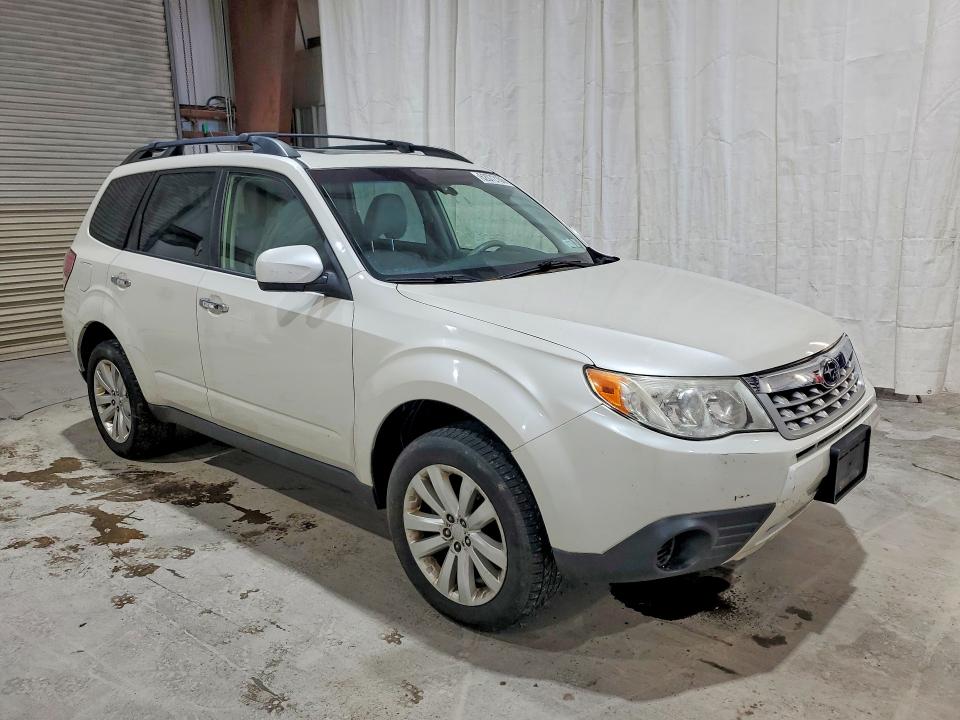 Photo 4 from auction – 2012 SUBARU FORESTER with VIN JF2SHADC1CH448248