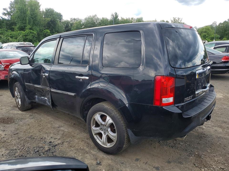 Photo 2 from auction – 2013 HONDA PILOT with VIN 5FNYF4H48DB022383