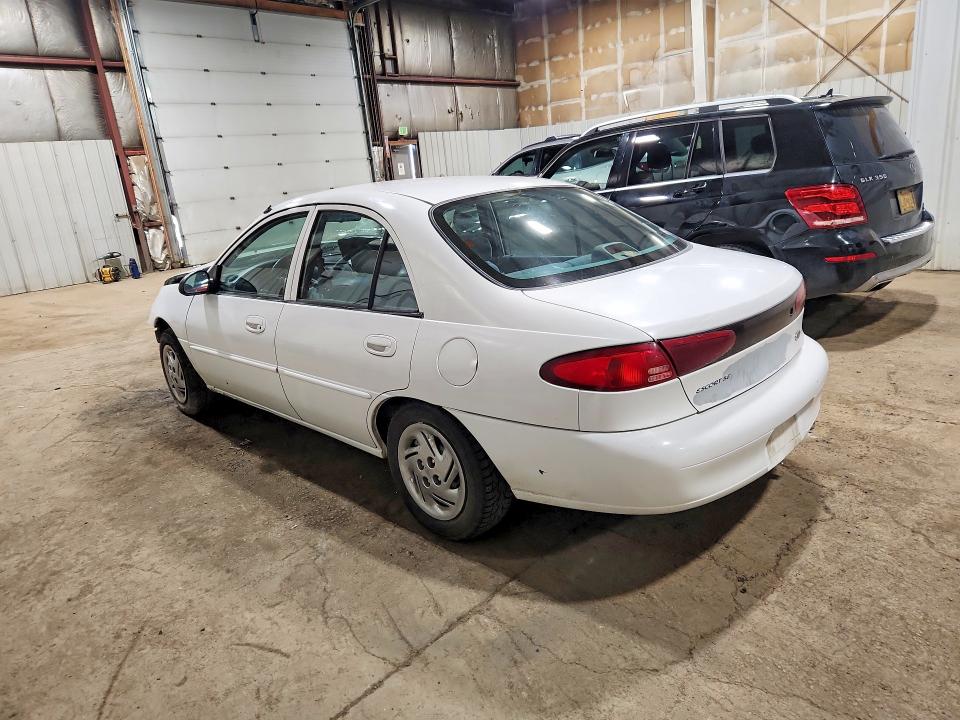 Photo 2 from auction – 1999 FORD ESCORT with VIN 1FAFP13P1XW218367