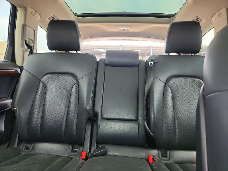 Photo 10 from auction – 2013 AUDI Q7 with VIN WA1DGAFE8DD016882