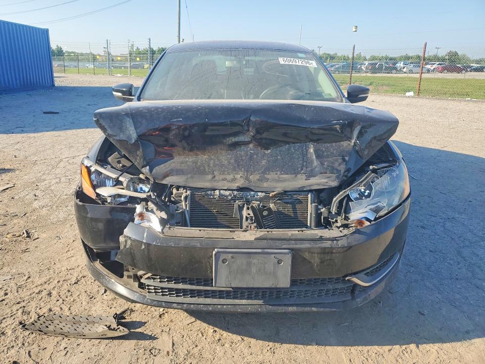 Photo 5 from auction – 2014 VOLKSWAGEN PASSAT with VIN 1VWBN7A36EC032501