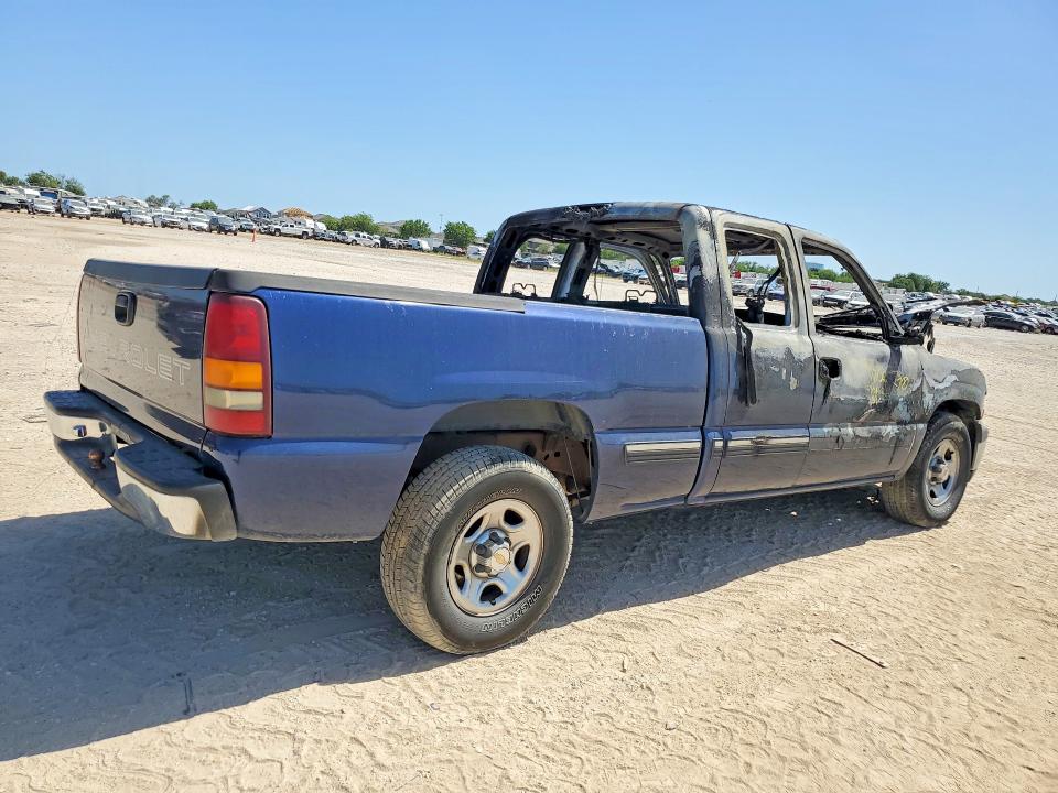 Photo 3 from auction – 2001 CHEVROLET SILVERADO with VIN 2GCEC19VX11321292