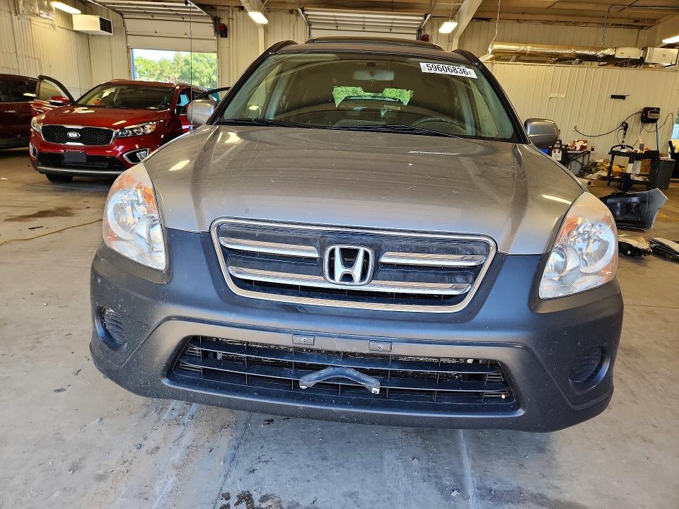Photo 5 from auction – 2005 HONDA CR-V with VIN JHLRD78875C060591