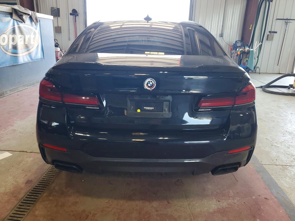 Photo 6 from auction – 2023 BMW M550XI with VIN WBA13BK01PCM43705
