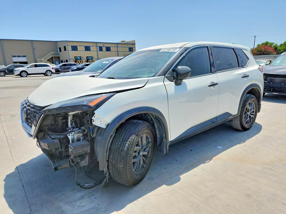 NISSAN ROGUE 2021 with VIN 5N1AT3AA1MC848165 - Photo from auction