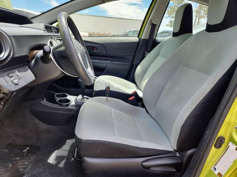 Photo 7 from auction – 2015 TOYOTA PRIUS C with VIN JTDKDTB39F1091925