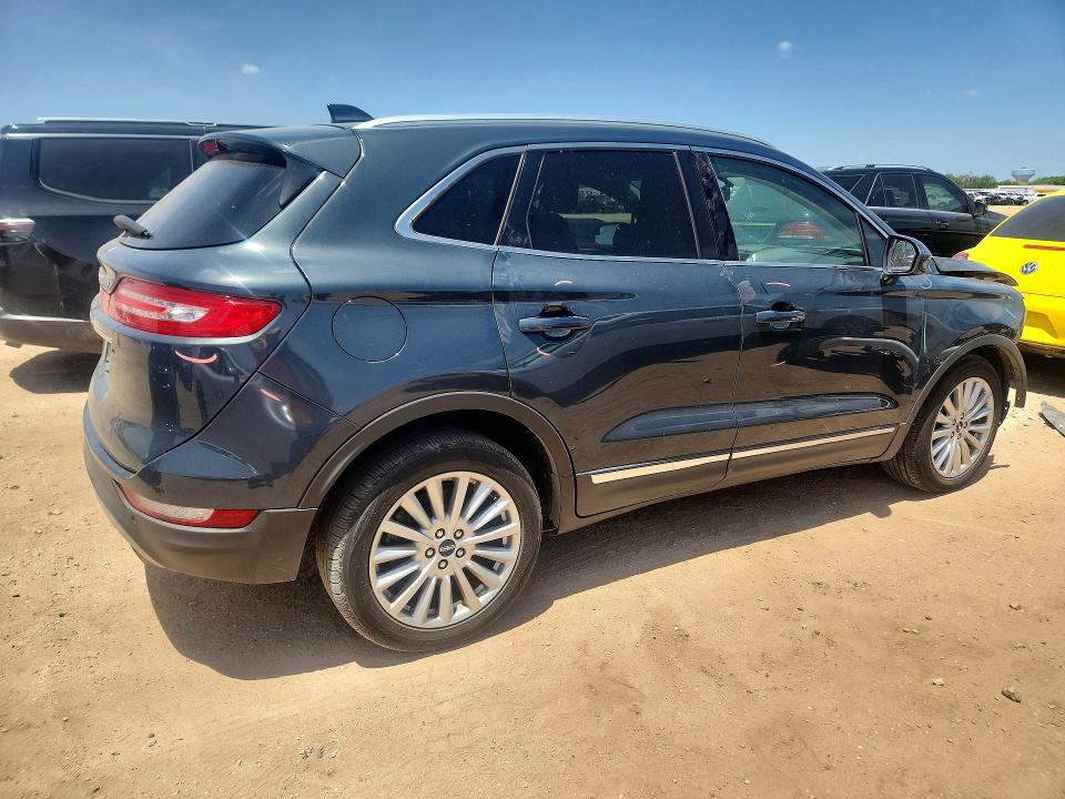 Foto 3 de la subasta – 2019 LINCOLN MKC con VIN 5LMCJ1C96KUL08952