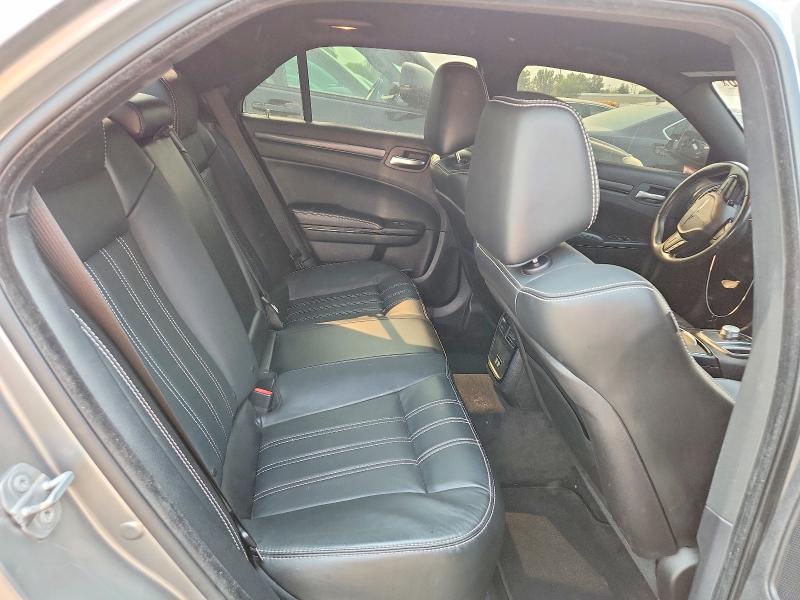 Photo 10 from auction – 2016 CHRYSLER 300 with VIN 2C3CCAGG1GH182833
