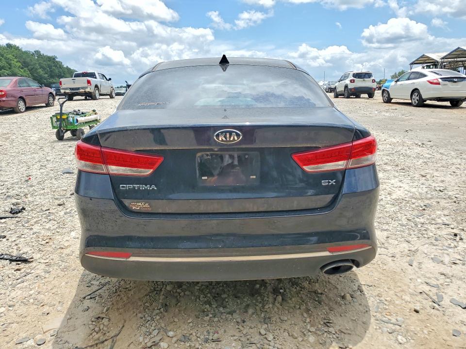 Photo 6 from auction – 2016 KIA OPTIMA with VIN 5XXGU4L30GG109079