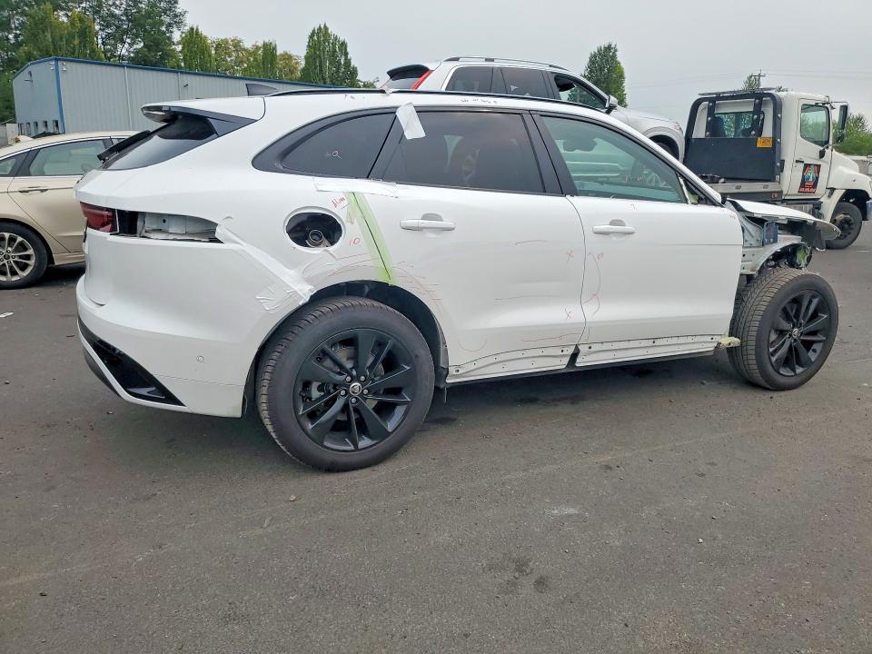 Photo 3 from auction – 2025 JAGUAR F-PACE with VIN SADCT2EX2SA747557