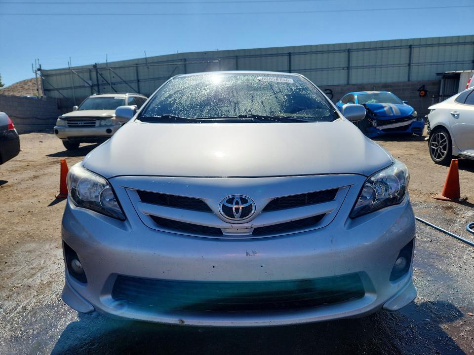 Photo 5 from auction – 2012 TOYOTA COROLLA with VIN 2T1BU4EE9CC832357
