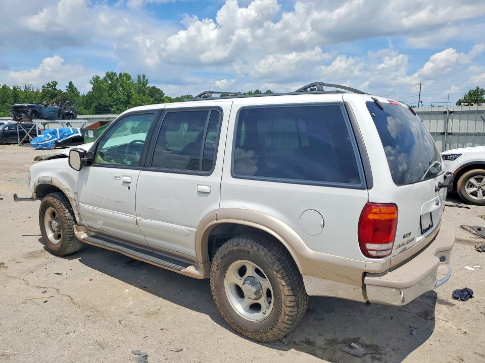Photo 2 from auction – 2001 FORD EXPLORER with VIN 1FMZU64P01ZA36351