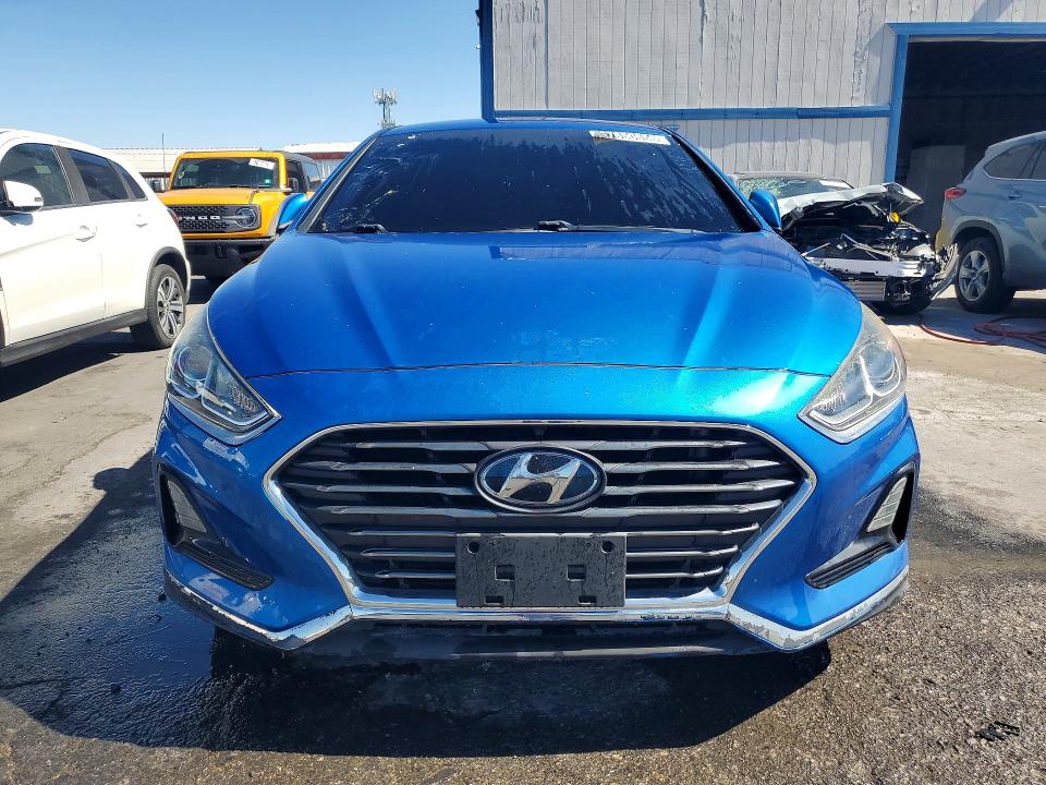 Photo 5 from auction – 2018 HYUNDAI SONATA with VIN 5NPE24AF3JH614894