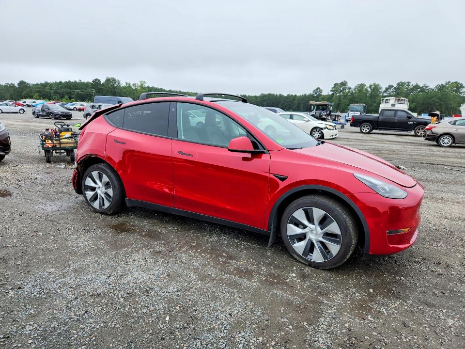 Photo 4 from auction – 2023 TESLA MODEL Y with VIN 7SAYGDEE5PF596893