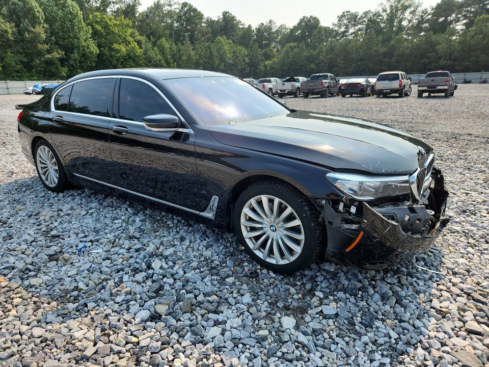 Photo 4 from auction – 2017 BMW 740 with VIN WBA7E2C30HG741086