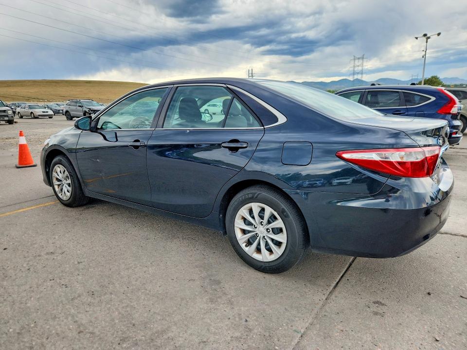 Photo 2 from auction – 2016 TOYOTA CAMRY with VIN 4T4BF1FK2GR522171
