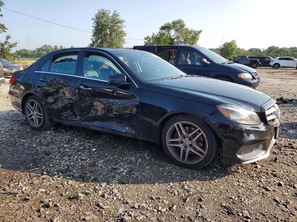 Photo 4 from auction – 2016 MERCEDES-BENZ E with VIN WDDHF8JB4GB190342