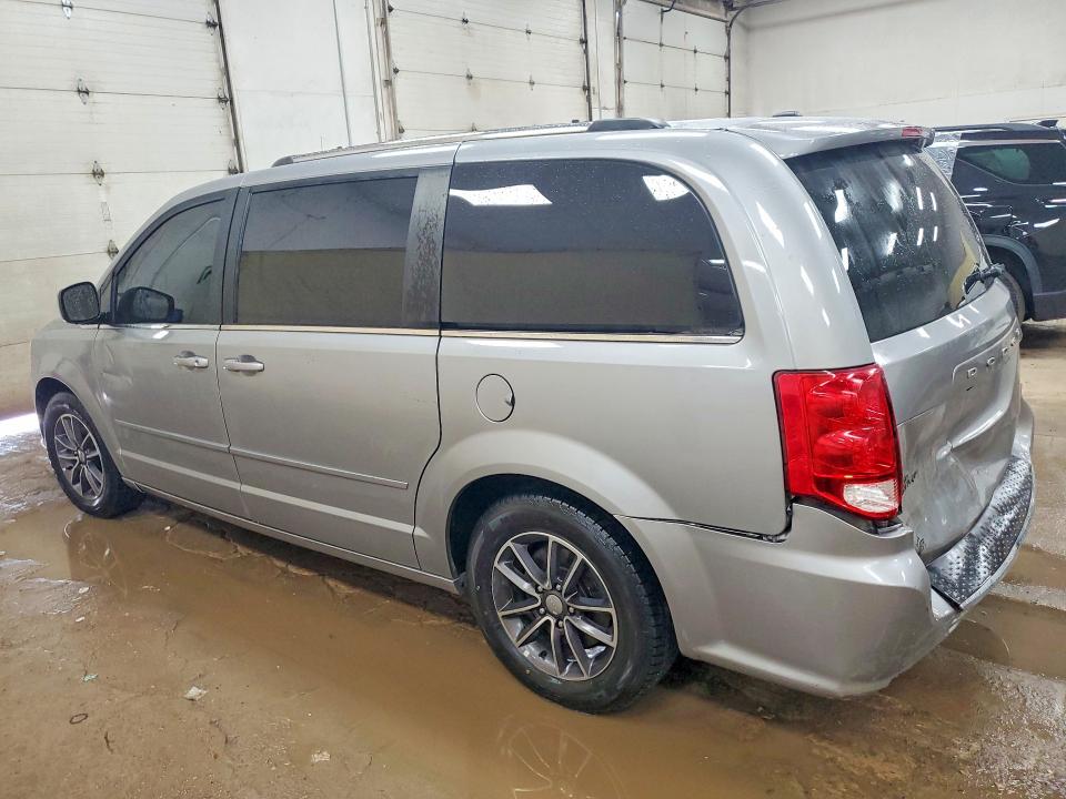 Photo 2 from auction – 2017 DODGE GRAND CARAVAN with VIN 2C4RDGCG2HR842742