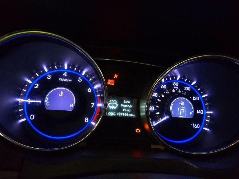 Photo 9 from auction – 2011 HYUNDAI SONATA with VIN 5NPEB4ACXBH072278