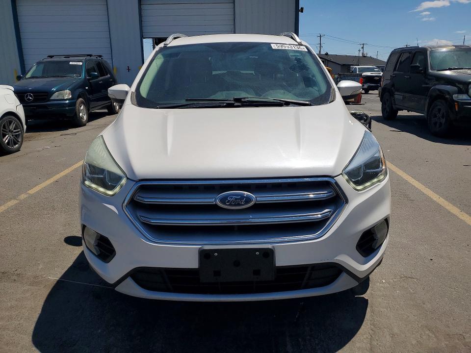 Photo 5 from auction – 2017 FORD ESCAPE with VIN 1FMCU0JD6HUC14042