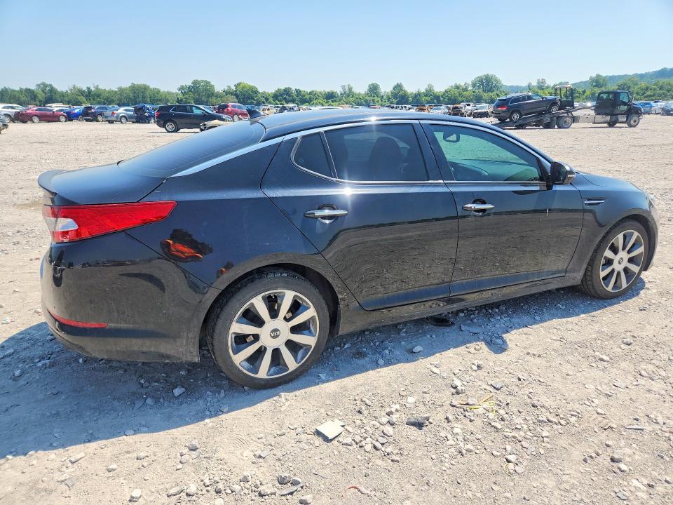 Photo 3 from auction – 2013 KIA OPTIMA with VIN 5XXGR4A67DG139917