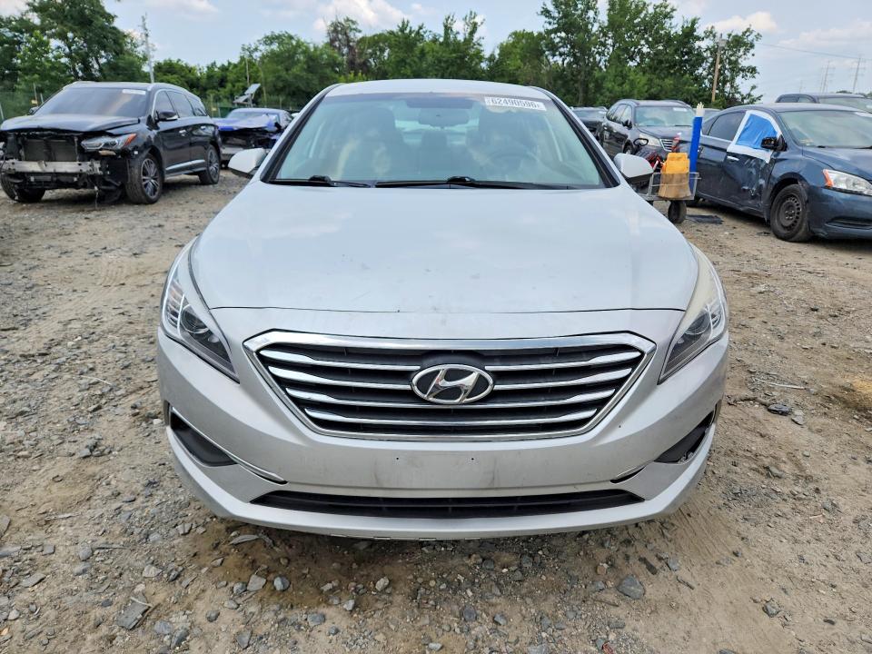 Photo 5 from auction – 2016 HYUNDAI SONATA with VIN 5NPE24AF6GH383885