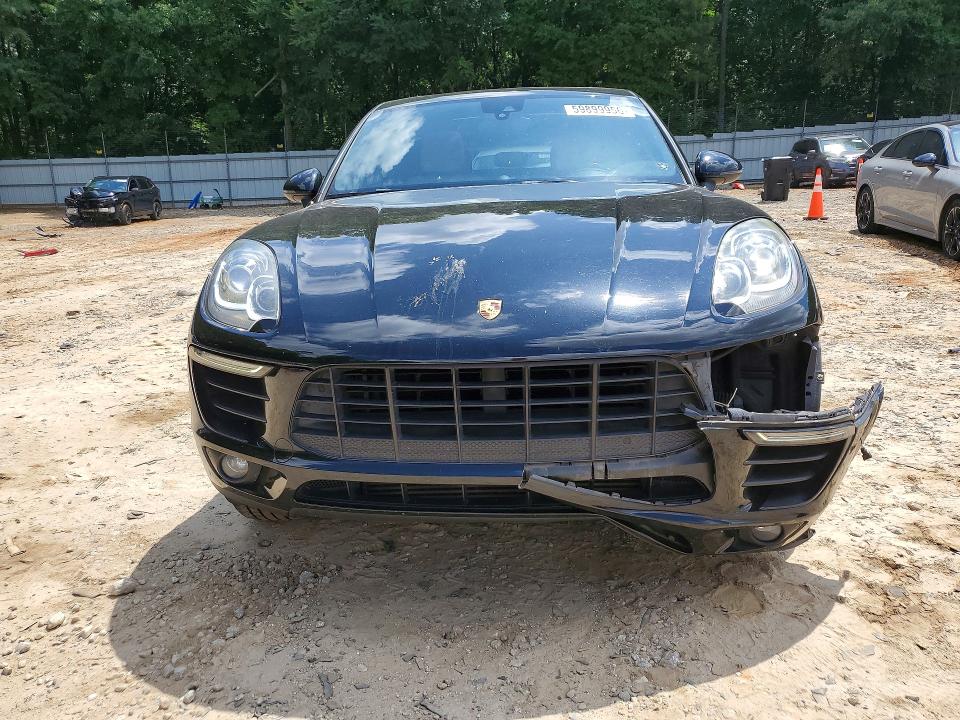 Photo 5 from auction – 2017 PORSCHE MACAN with VIN WP1AA2A55HLB07660