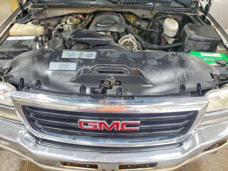 Photo 11 from auction – 2004 GMC NEW SIERRA with VIN 2GTEC19T641155565