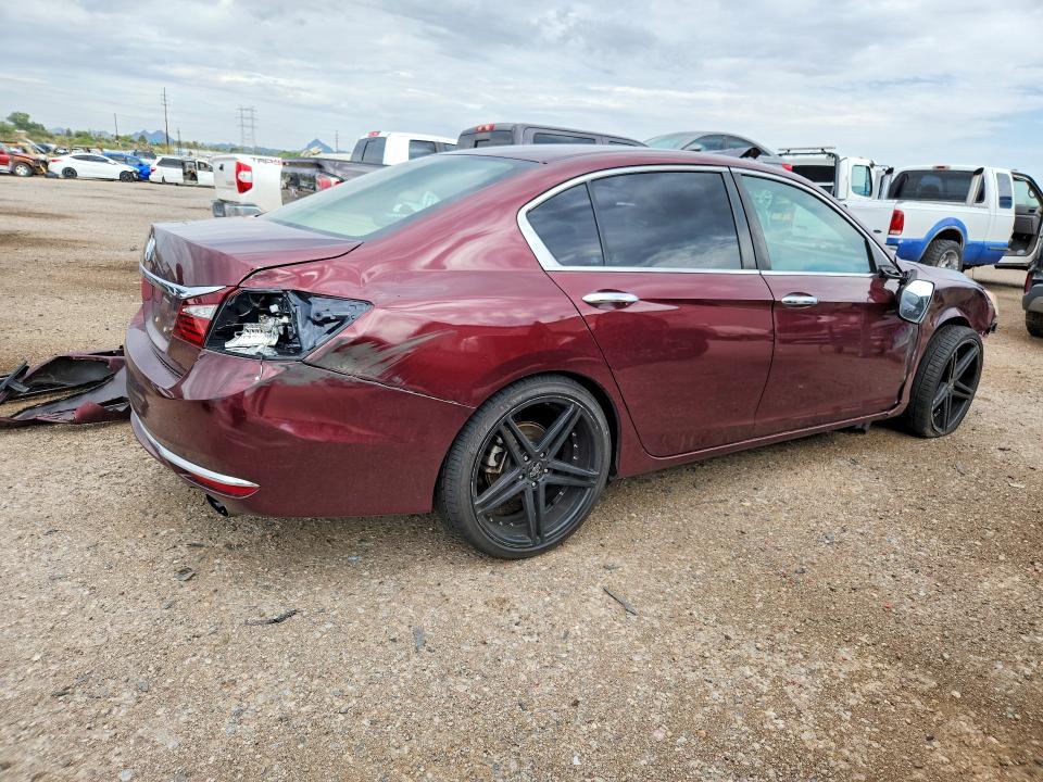 Photo 3 from auction – 2016 HONDA ACCORD with VIN 1HGCR2F37GA104054