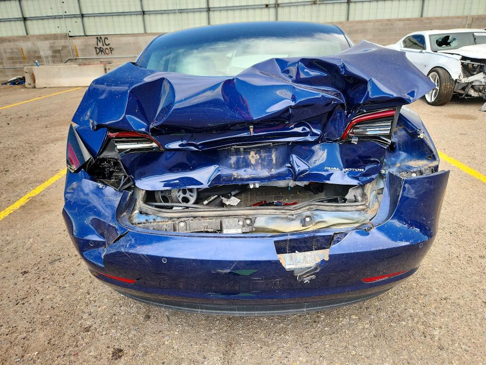 Photo 6 from auction – 2018 TESLA MODEL 3 with VIN 5YJ3E1EB1JF097839