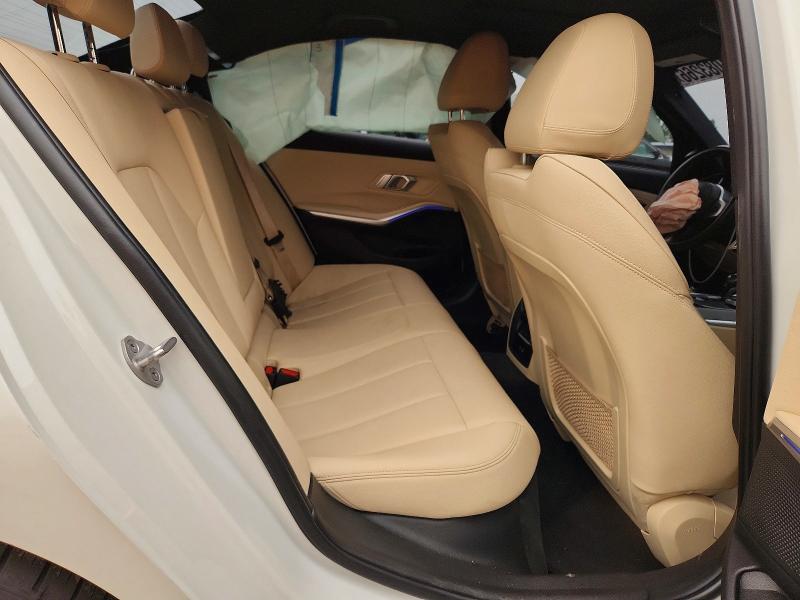 Photo 10 from auction – 2021 BMW 330XI with VIN 3MW5R7J08M8B69730