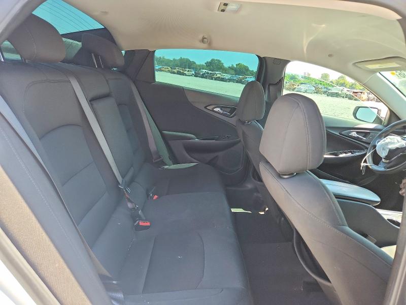 Photo 10 from auction – 2020 CHEVROLET MALIBU with VIN 1G1ZD5ST4LF072877