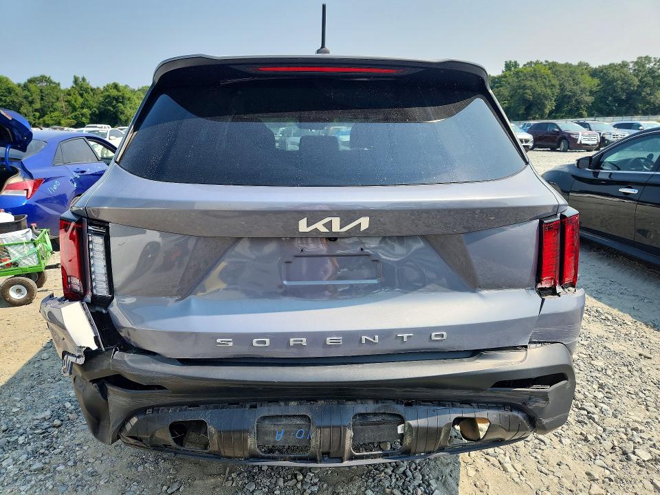 Photo 6 from auction – 2022 KIA SORENTO with VIN 5XYRG4LC4NG149089