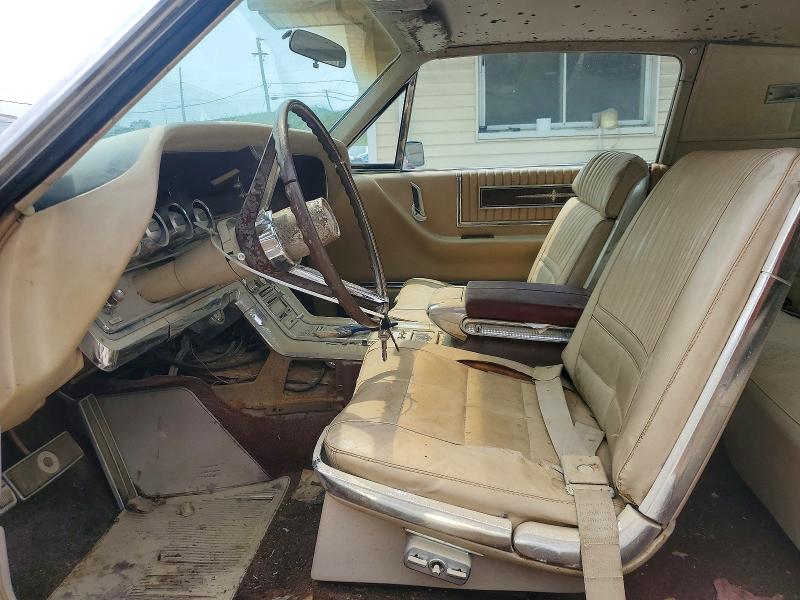 Photo 7 from auction – 1966 FORD THUNDERBIRD with VIN 6Y87Q167746