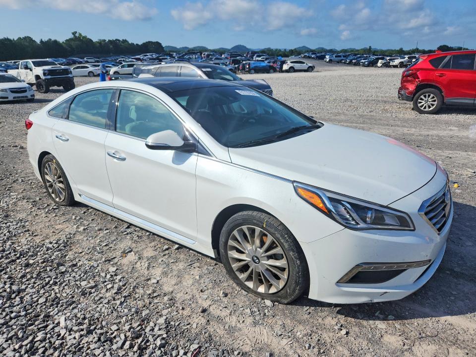 Photo 4 from auction – 2015 HYUNDAI SONATA with VIN 5NPE34AF5FH066823