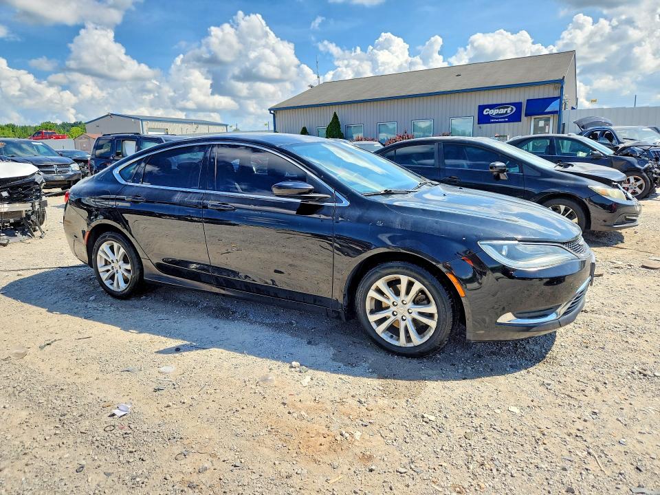 Photo 4 from auction – 2015 CHRYSLER 200 with VIN 1C3CCCAB3FN695743