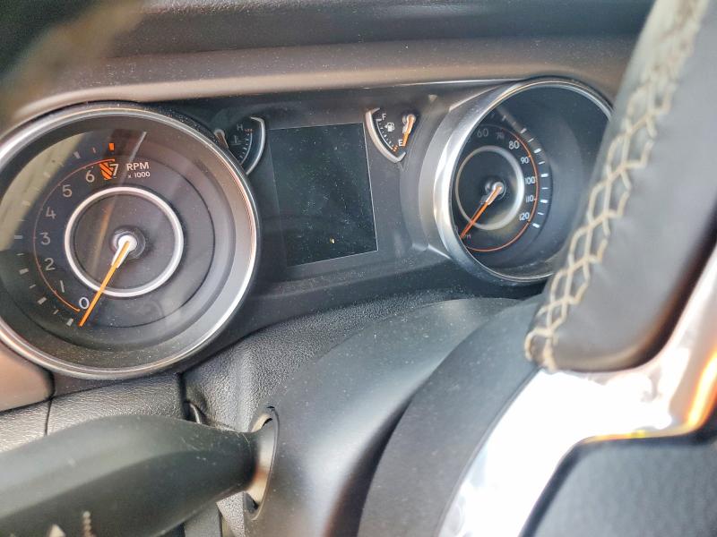 Photo 9 from auction – 2020 JEEP GLADIATOR with VIN 1C6JJTAG0LL137948