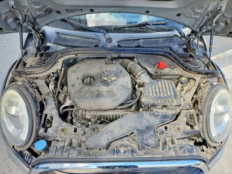 Photo 11 from auction – 2016 MINI COOPER with VIN WMWWG5C53G3A81305