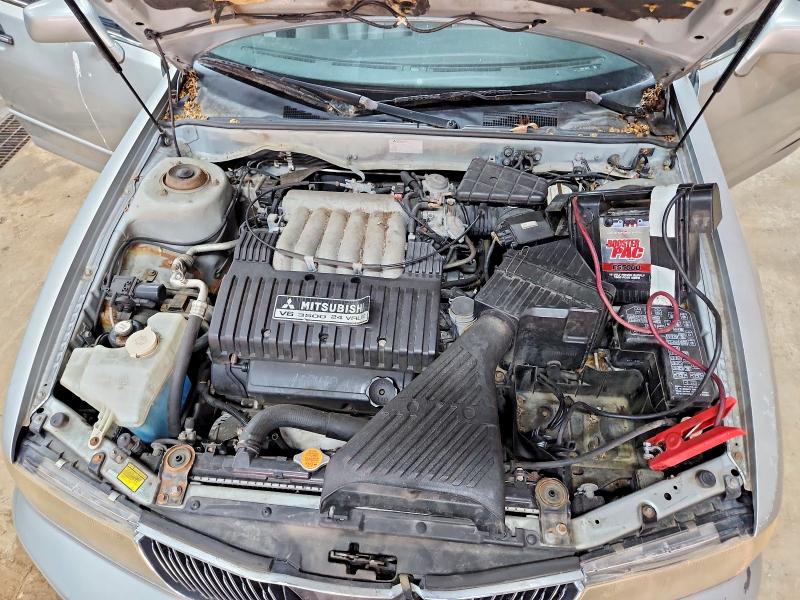 Photo 11 from auction – 2002 MITSUBISHI DIAMANTE with VIN 6MMAP67P12T017421