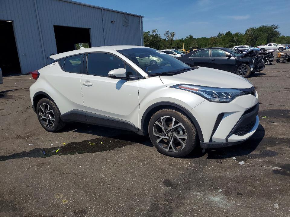 Photo 4 from auction – 2022 TOYOTA C-HR with VIN NMTKHMBX3NR145264